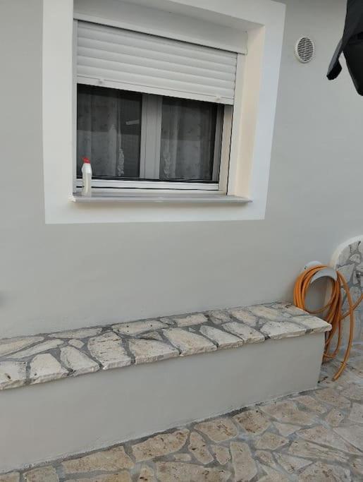 Δ5-Τα Διαμερίσματα Του Δασκάλου Филиатра Экстерьер фото